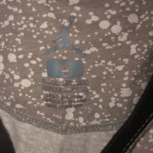 4/$35 Children’s jordan shirt. Size (4) in kids. - Picture 3 of 3